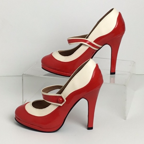 Modesto Red and White Retro Heels Women Size 6 New - Picture 3 of 5